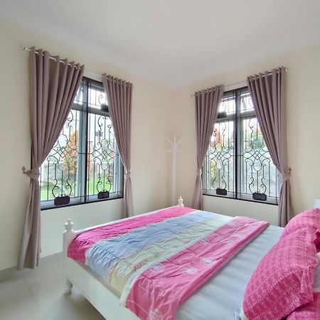 Villa Kandara Hanjawar Puncak Sindanglaya Buitenkant foto