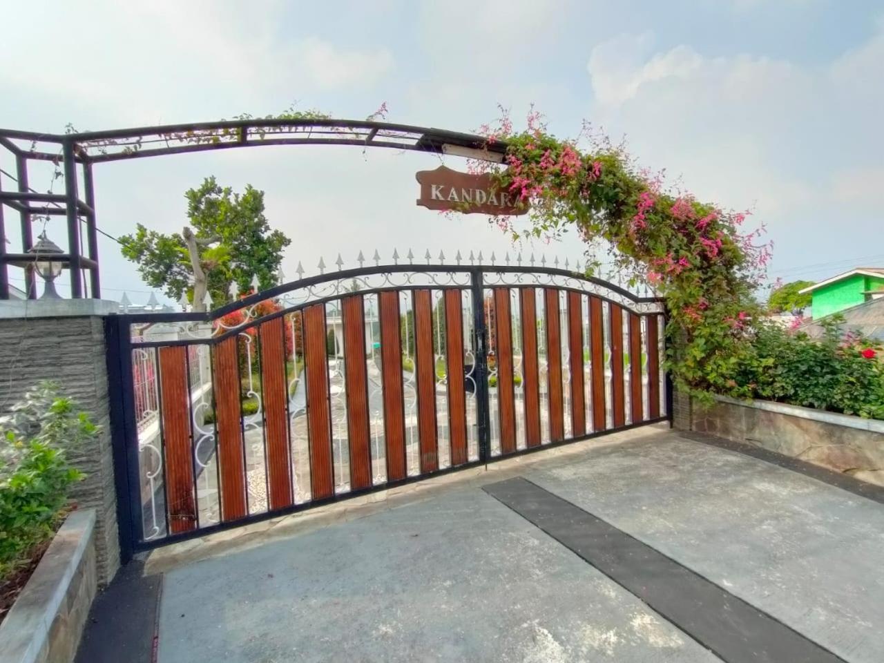 Villa Kandara Hanjawar Puncak Sindanglaya Buitenkant foto