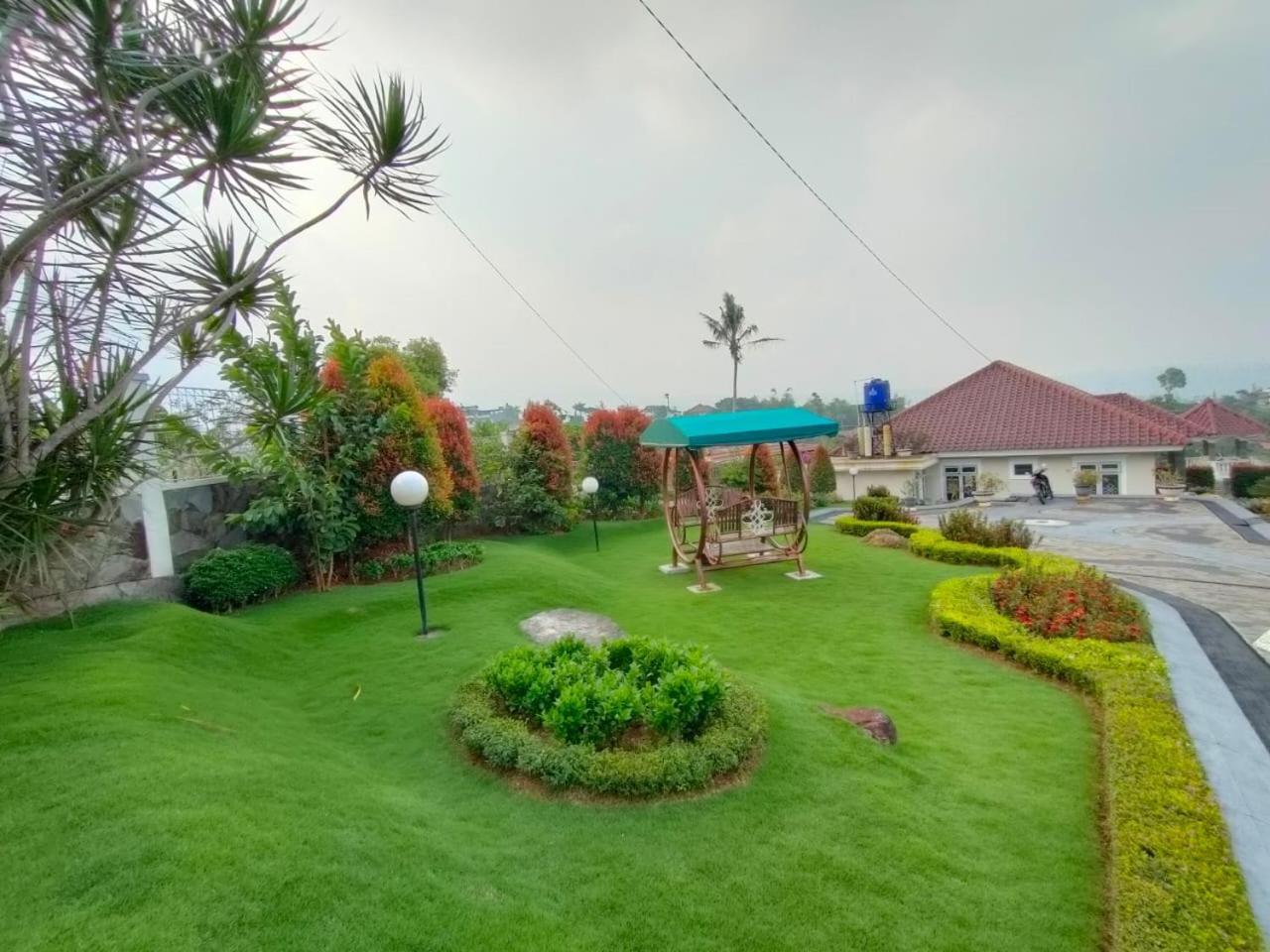Villa Kandara Hanjawar Puncak Sindanglaya Buitenkant foto
