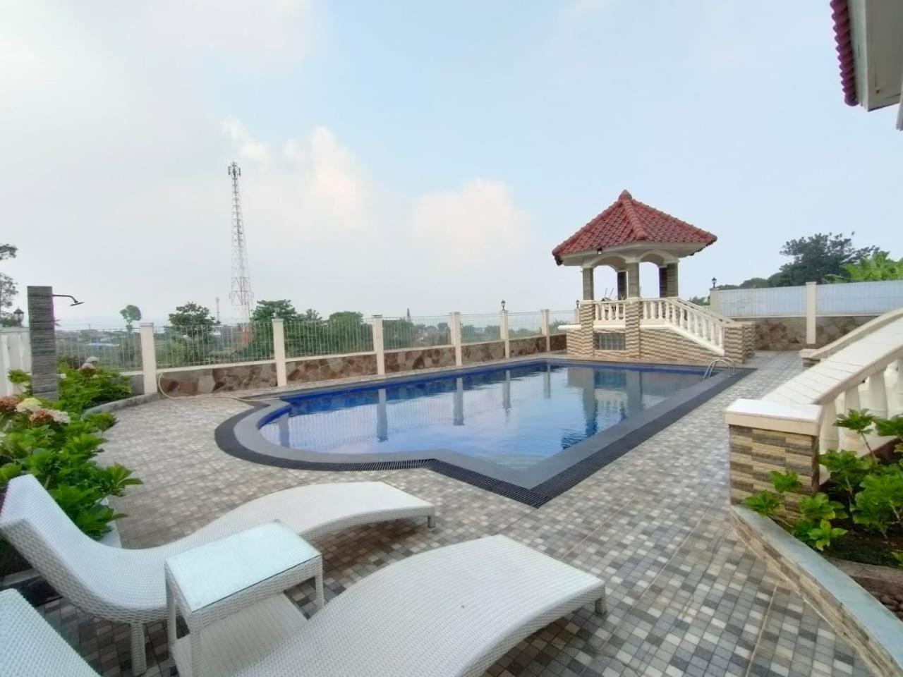 Villa Kandara Hanjawar Puncak Sindanglaya Buitenkant foto